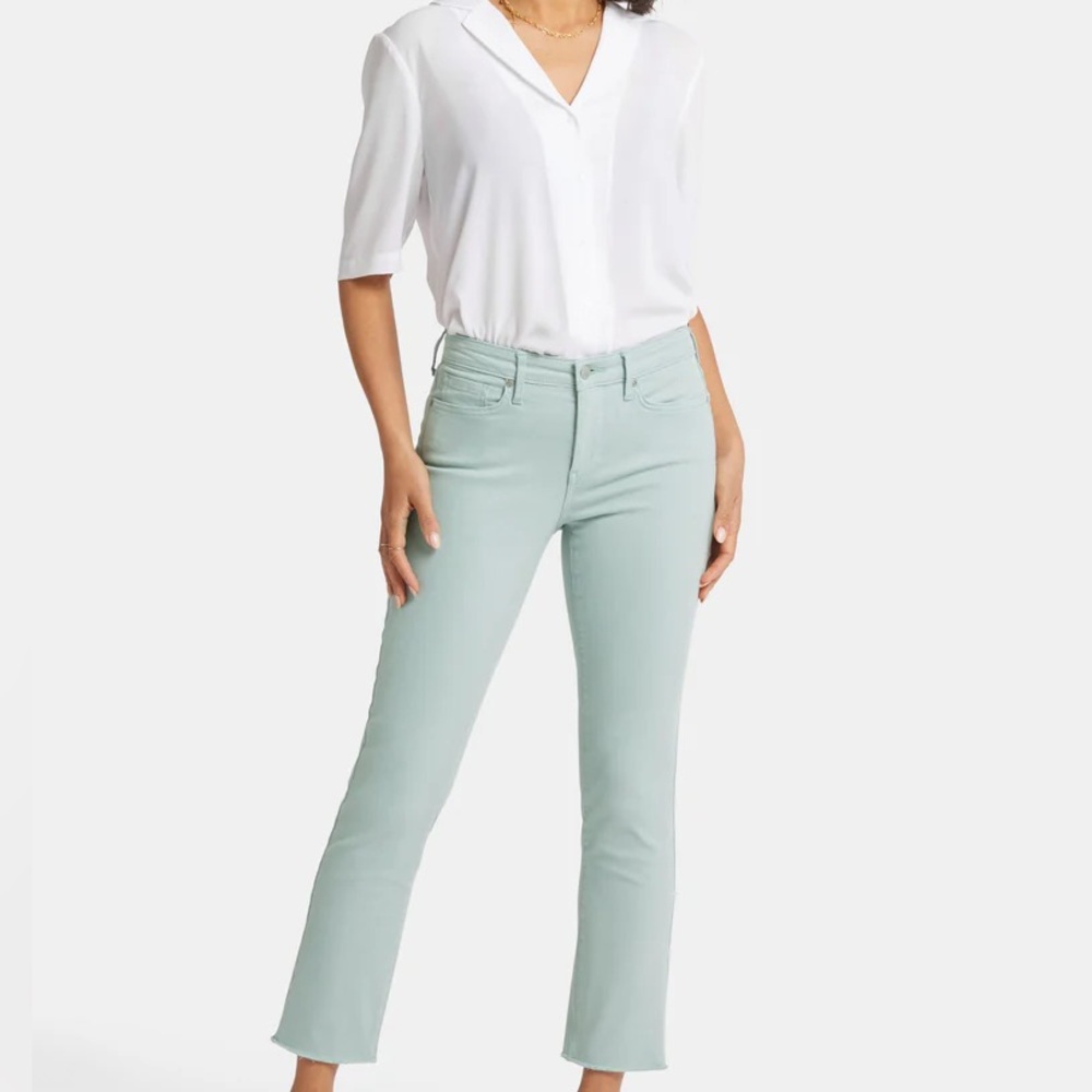Tommy Bahama Women’s‎ Mint Jeans 💚